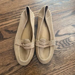 7 1/2 Penny Lucky brand loafer